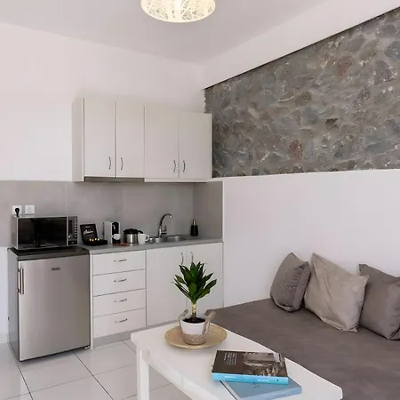 Zatrikion Santorini 3*