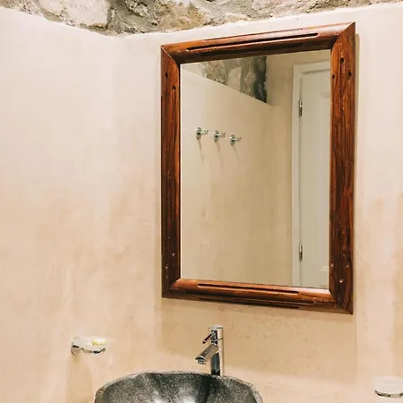 Zatrikion Santorini