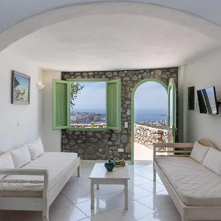 Zatrikion Santorini 3* Pýrgos