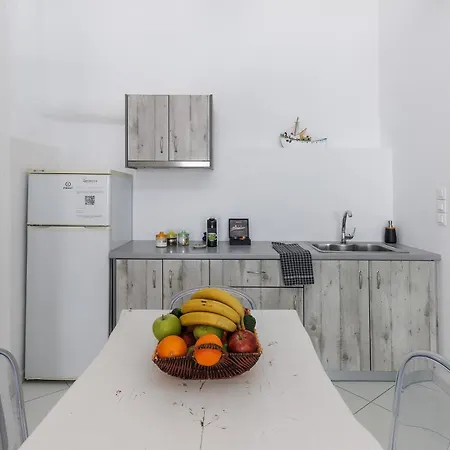 Zatrikion Santorini 3* Pýrgos