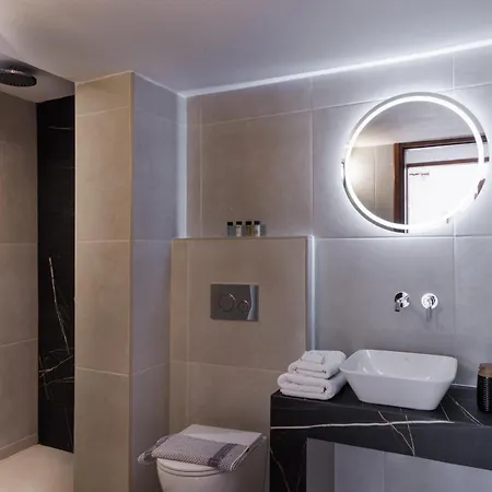 Zatrikion Santorini Gæstehus 3*
